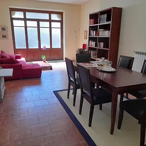 https://foresteria-la-gutula.it-tuscanyhotel.com